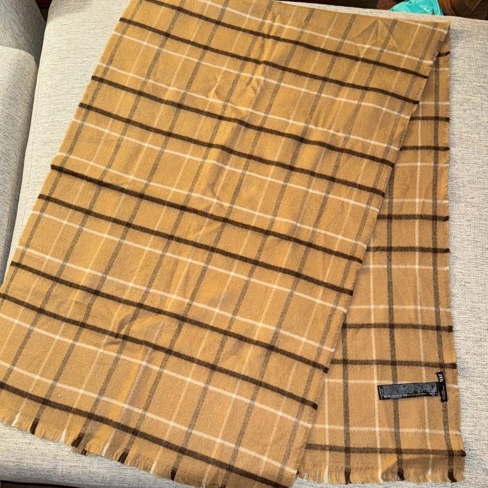 🆕 NWOT Women's Zara Plaid Blanket Scarf